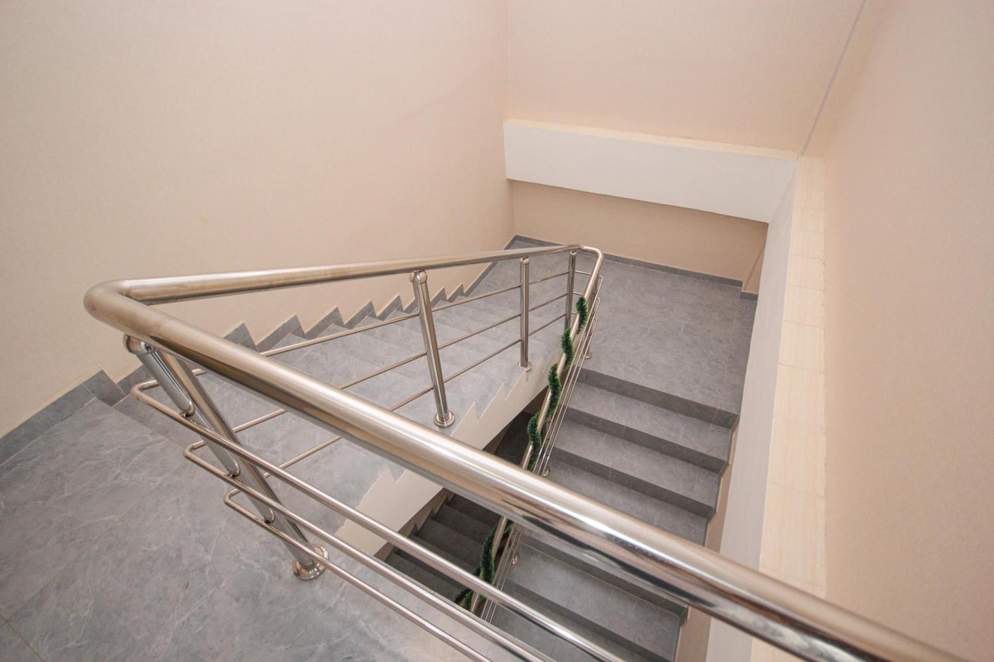 Hotel 33 الماتي المظهر الخارجي الصورة